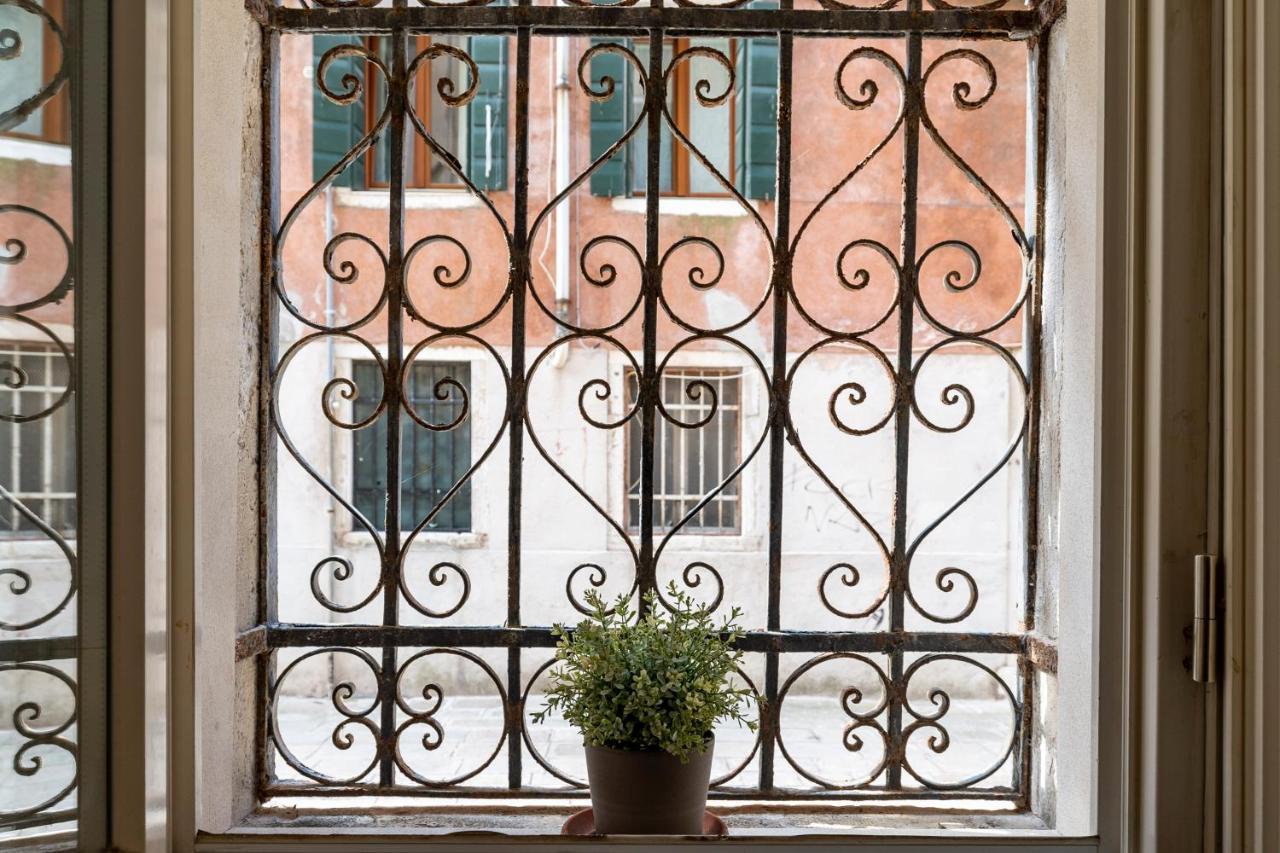 San Giacomo Pied-A-Terre House By Wonderful Italy Venice Exterior photo